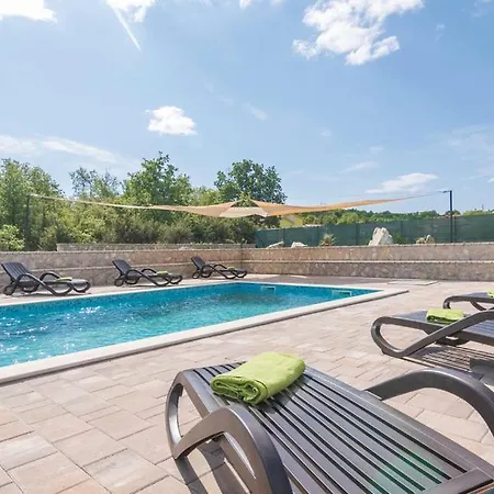 Villa Vila Ina *
