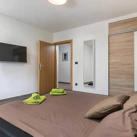 Vila Ina Villa
